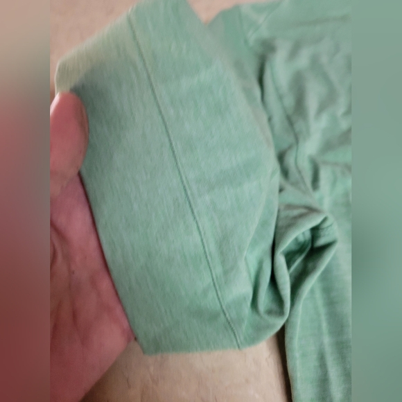 Nike mens medium dri fit athletic shirt pale green - Picture 6 of 6